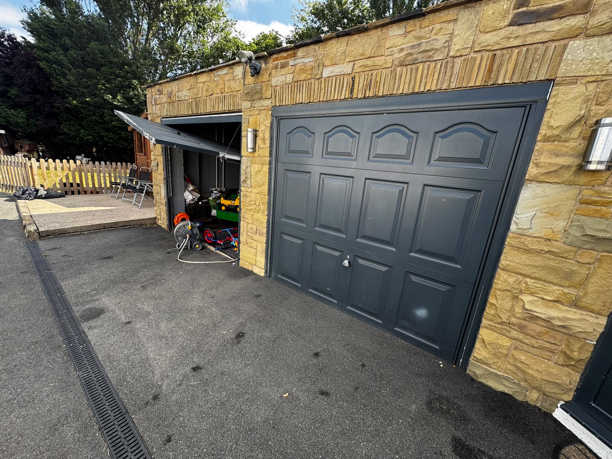 Garage door work completed Hull